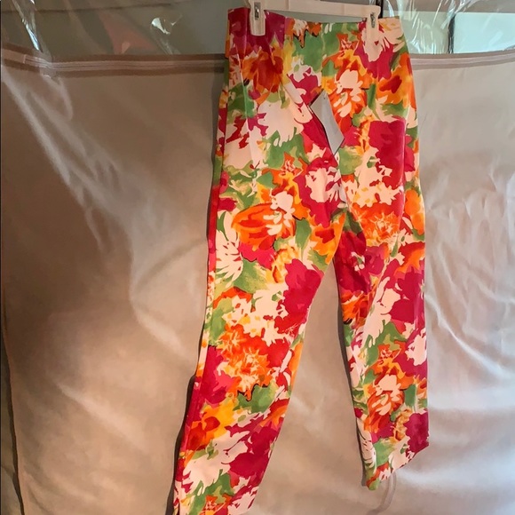 Cache multi- Color Capri 100% Cotton pants. - Picture 2 of 5
